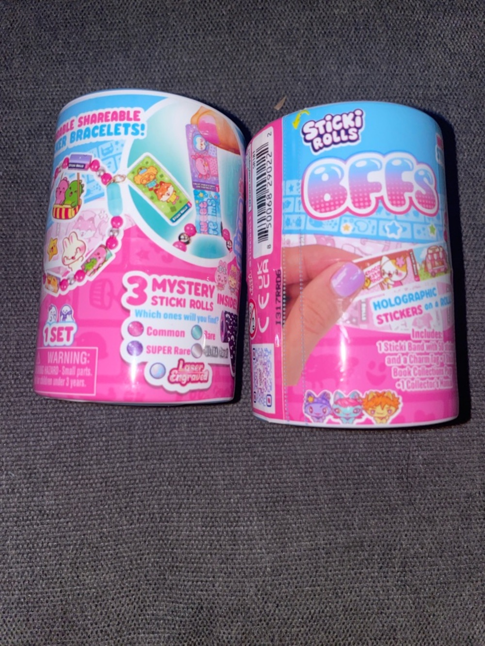 Sticki Rolls BFFs Holographic Sticker Mystery Pack - Pink & Blue